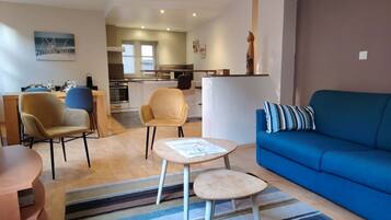 Fernseher, DVD-Player