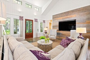 Televisor intel·ligent i llar de foc 