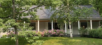 In Town Leland with Walk to Beach OPEN Aug 16-23