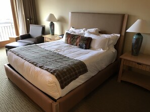 1 bedroom, desk, iron/ironing board, travel cot