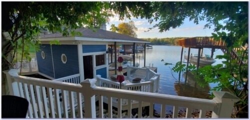 Wifi, hot tub, pool table, air hockey, and fully loaded boat house!. This is Lake Lxury!