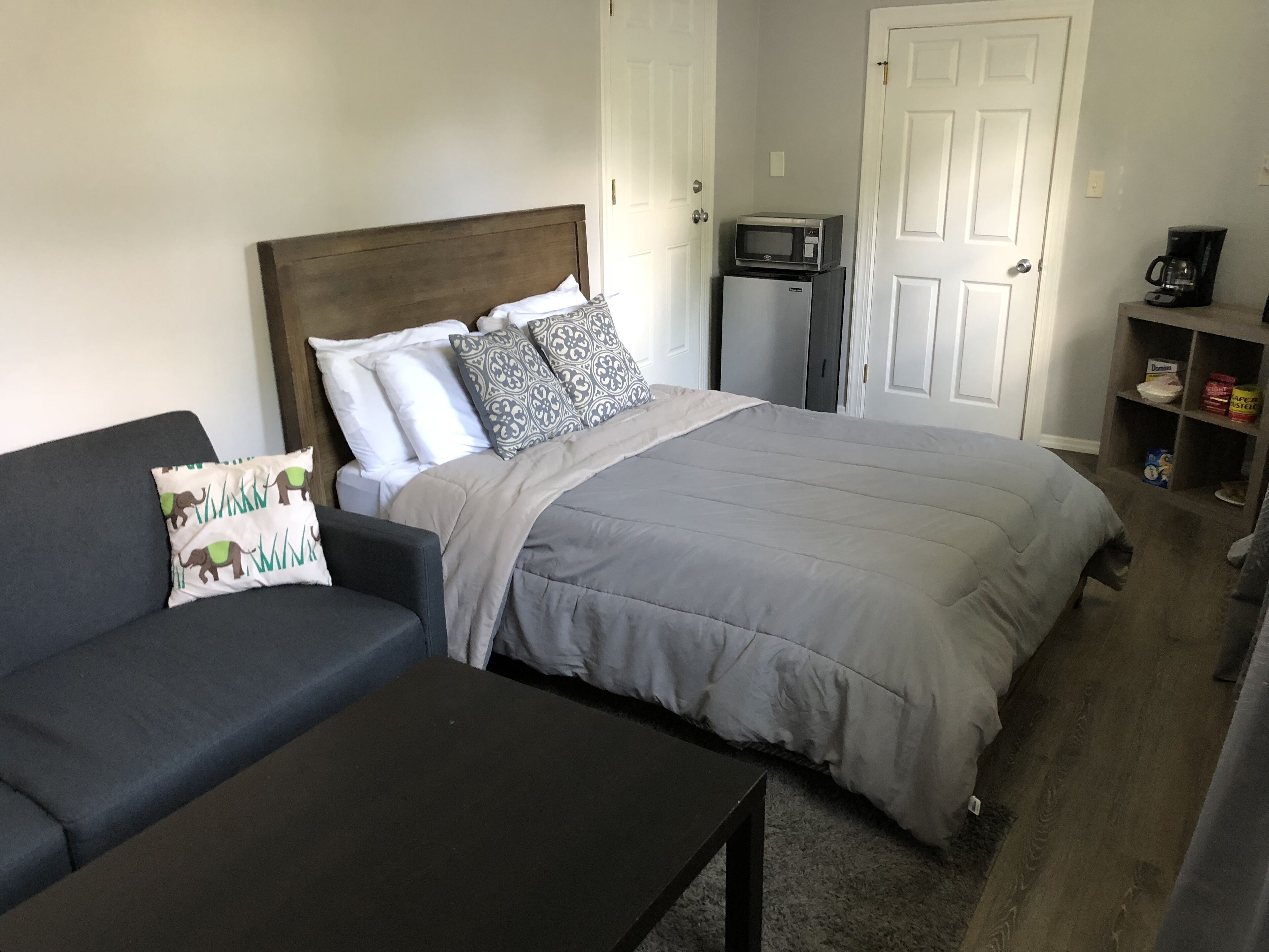 1 chambre, fer et planche à repasser, Wi-Fi