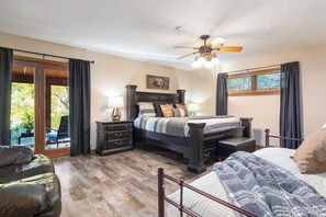 6 bedrooms, iron/ironing board, travel cot, free WiFi