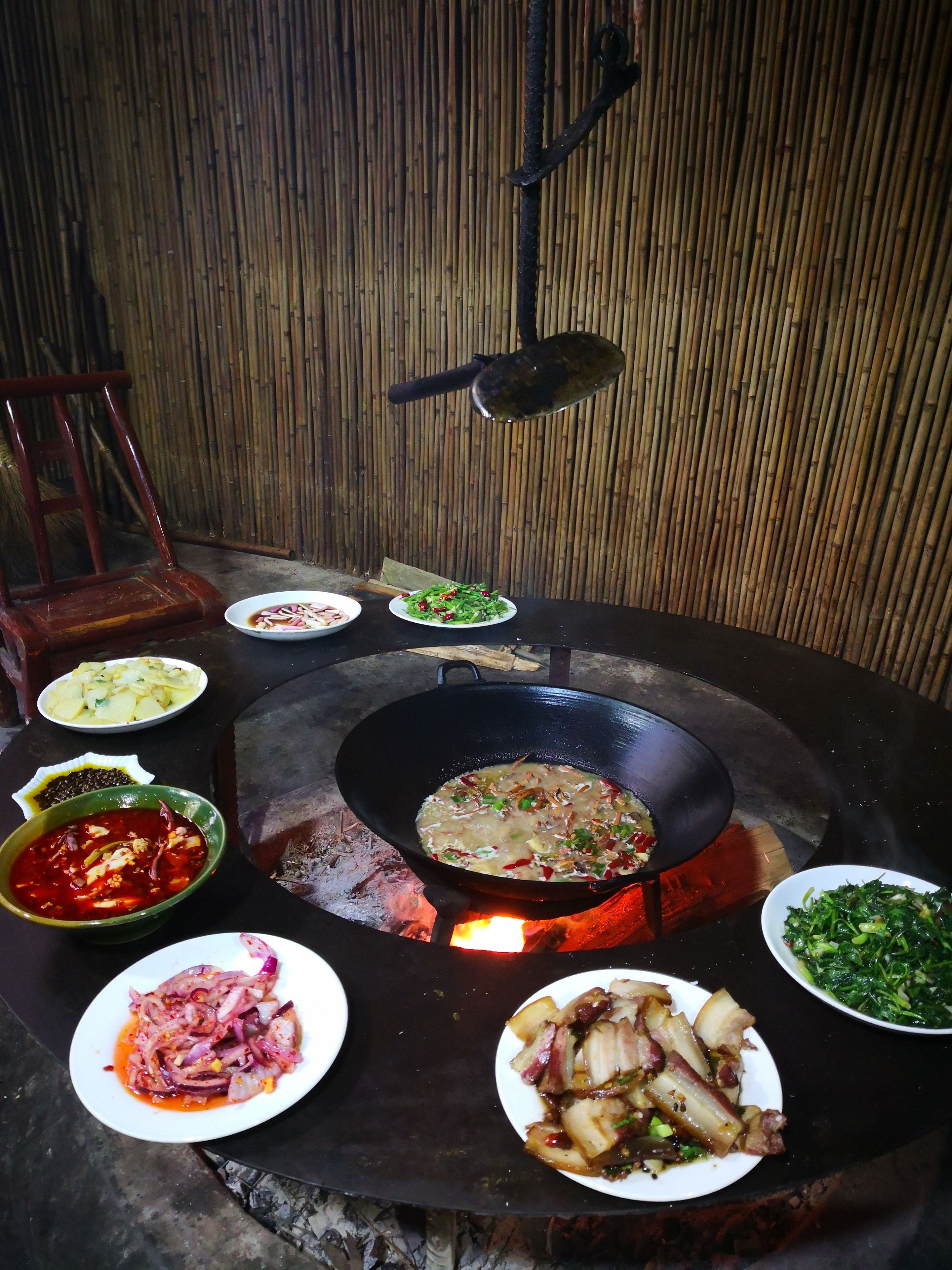 Se sirven desayunos, comidas y cenas 