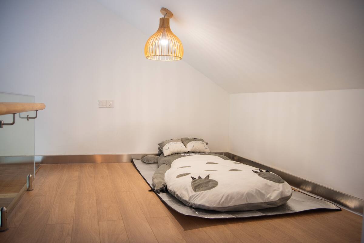 Deluxe-Loft
