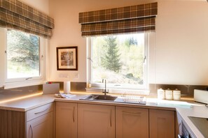 Fridge, oven, dishwasher