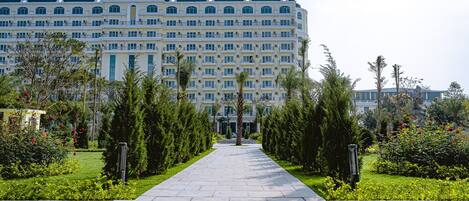 واجهة المنشأة