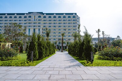 海腾帕拉塞尔度假村