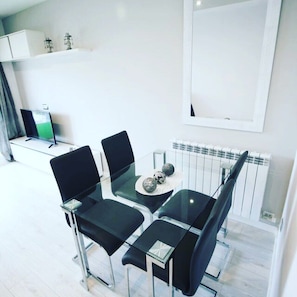 Dining - FAMILY DELUXE APARTMENT BEACH (CASTELLDELFELS)