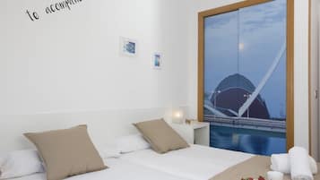 2 sovrum, internet och sängkläder