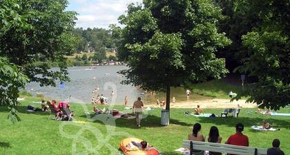 Vacation home at Seepark Kirchheim, Hesse for families and groups of up to 6 people