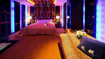 Standard Double Room (Type D) - Check in at 18:00 | Premium bedding, down comforters, minibar, individually furnished