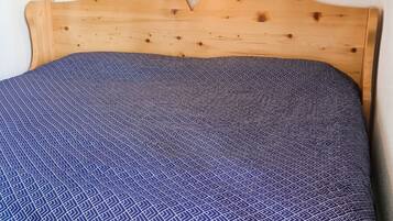 Iron/ironing board