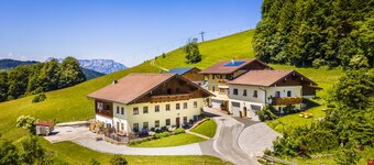 Ferme de montagne biologique pour les familles, les amateurs de sports d'hiver, les amoureux de la nature, près de la ville de Salzbourg