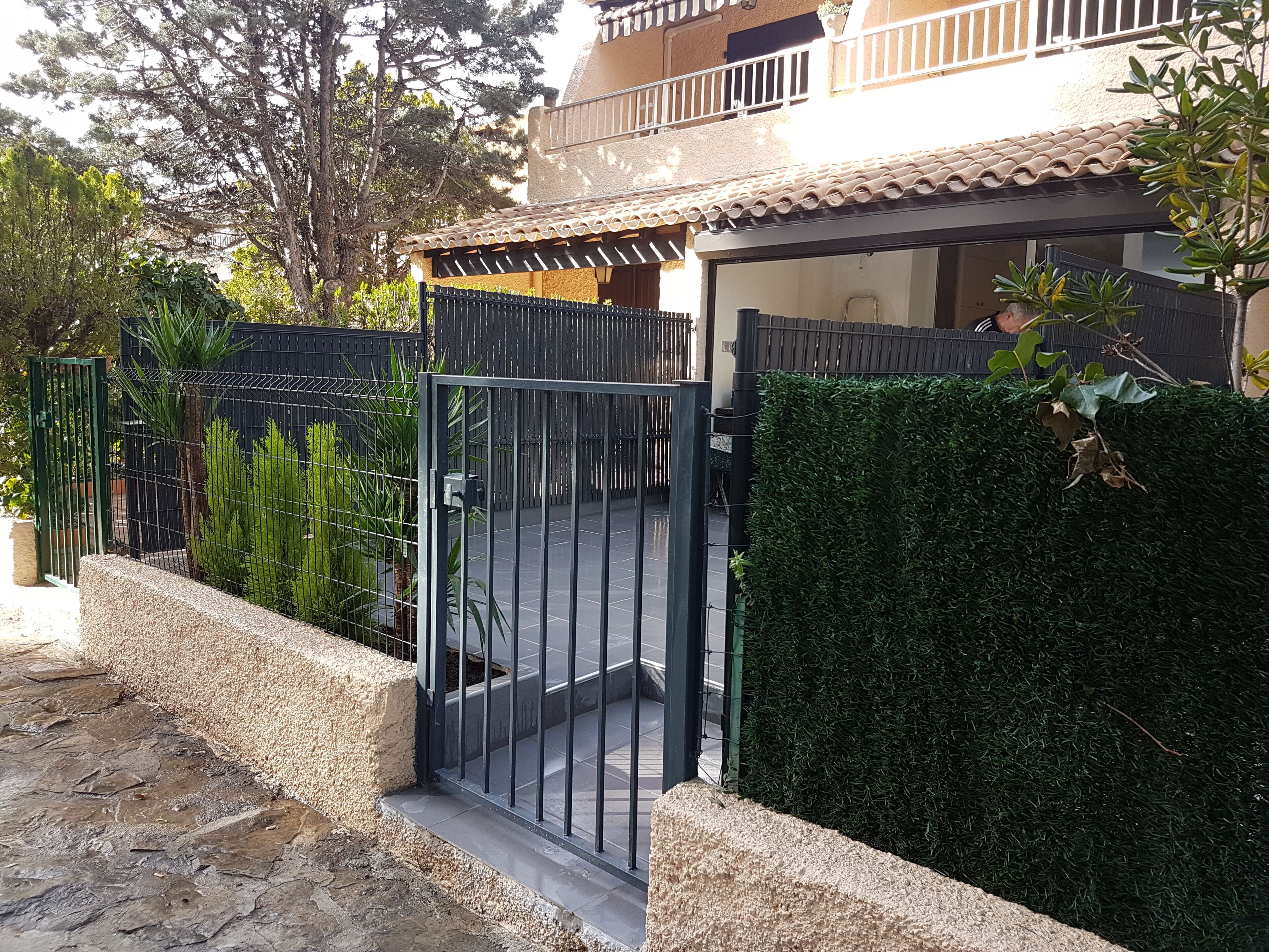 Enceinte de l’hébergement