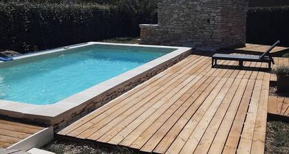 Homerez - Villa in Saint-Saturnin-lĂšs-Apt