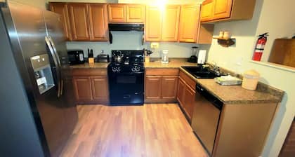 5 STAR ESCAPE - Death Valley - Spring Mountain - Prairie Fire Nevada