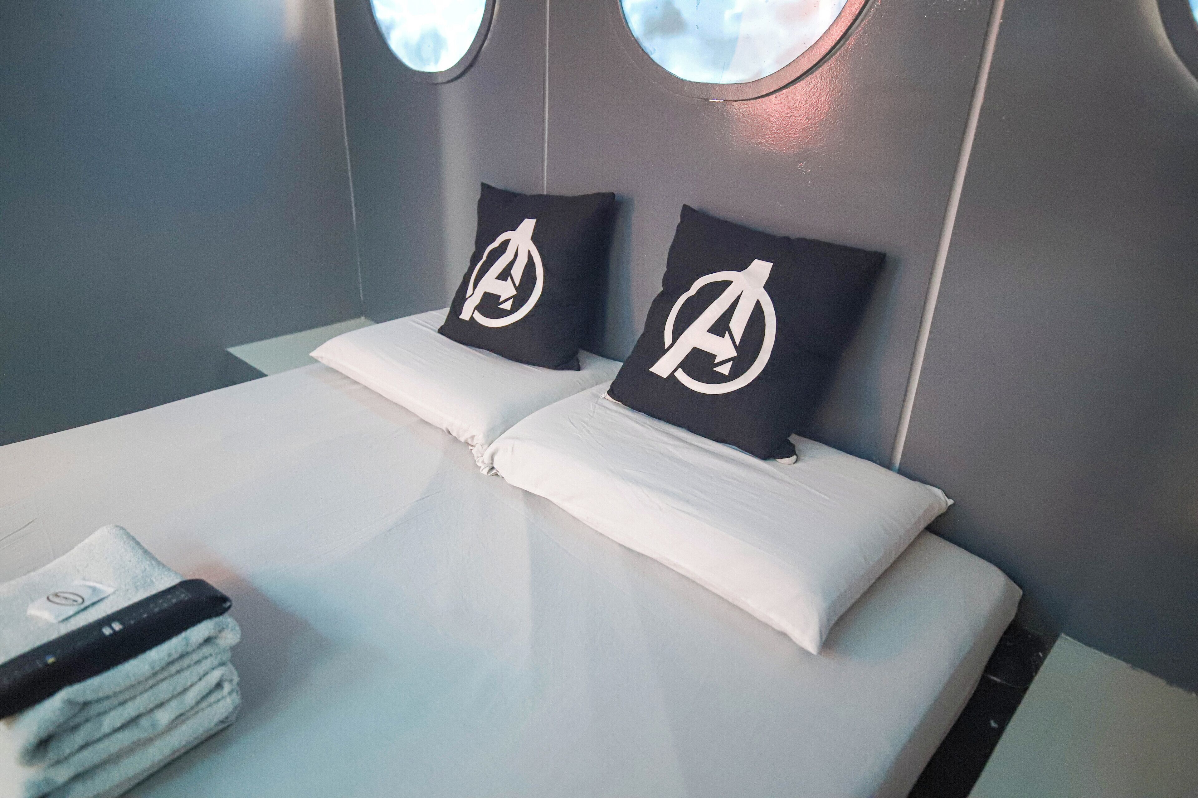Desk, free WiFi, bed sheets
