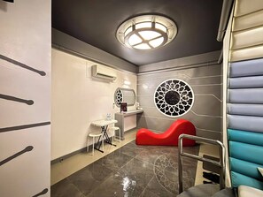 Camera (VIP ) | Una scrivania, Wi-Fi gratuito, lenzuola