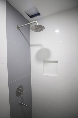 Deluxe Room, Non Smoking | Bathroom | Shower, free toiletries, slippers, towels - Astrotel Calamba (Calamba)