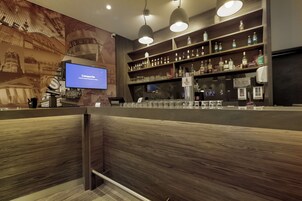 Bar (in der Unterkunft)