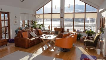 Lounge tại sảnh