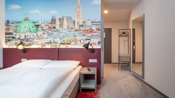 Standard Room, 2 Twin Beds | Blackout drapes, soundproofing, free WiFi, bed sheets
