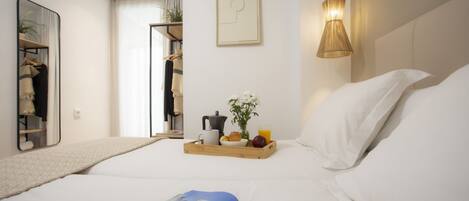 3 chambres, fer et planche à repasser, lit de bébé portatif, Wi-Fi