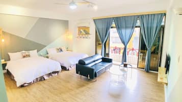 Signature Quadruple Room, 1 Bedroom, Non Smoking | Down duvets, rollaway beds, free WiFi, bed sheets