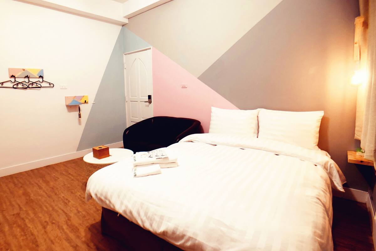 Economy Double Room, Shared Bathroom | Down comforters, rollaway beds (surcharge), WiFi (free), bed sheets