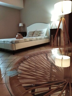 Quadruple Room | 1 bedroom, premium bedding, minibar, desk - B&B ù canzu rooms (Avola)