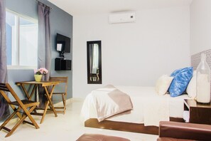 1 bedroom, Internet, bed sheets - CondoHotel 5th Avenue Deluxe Triple Studio (Playa del Carmen)