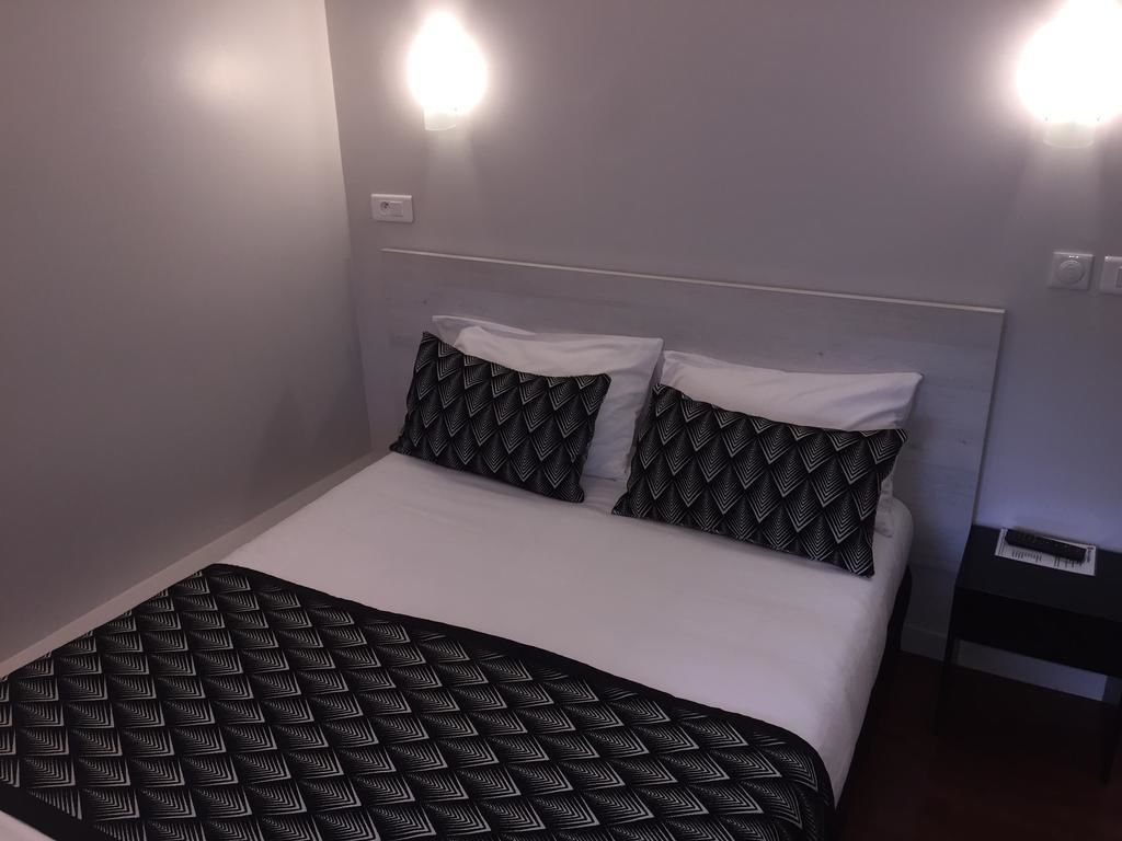 premium bedding, desk, soundproofing, iron/ironing board