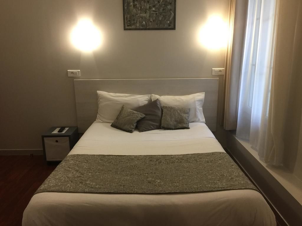 comfort double room | premium bedding, desk, soundproofing, iron/ironing board