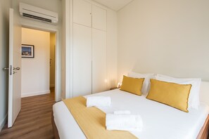 1 habitación, tabla de planchar con plancha y wifi gratis 