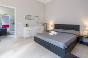 2 bedrooms, iron/ironing board, WiFi, bed sheets - Beccaria Suite BRAND-NEW 2-bedroom apartment (Firenze)