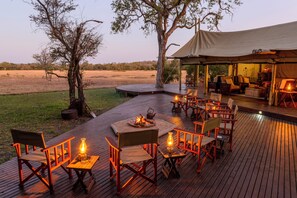 Terrace/patio - Rhino Walking Safaris (Bushbuckridge)