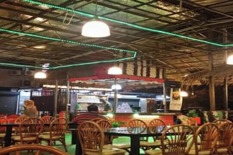 Bar (en la propiedad)