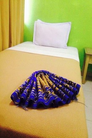 Iron/ironing board, free WiFi, bed sheets - F Hotel Bayan Lepas (George Town)