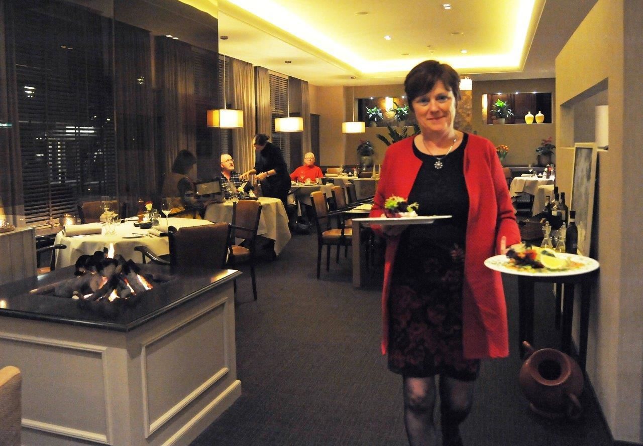 lunch and dinner served, french cuisine