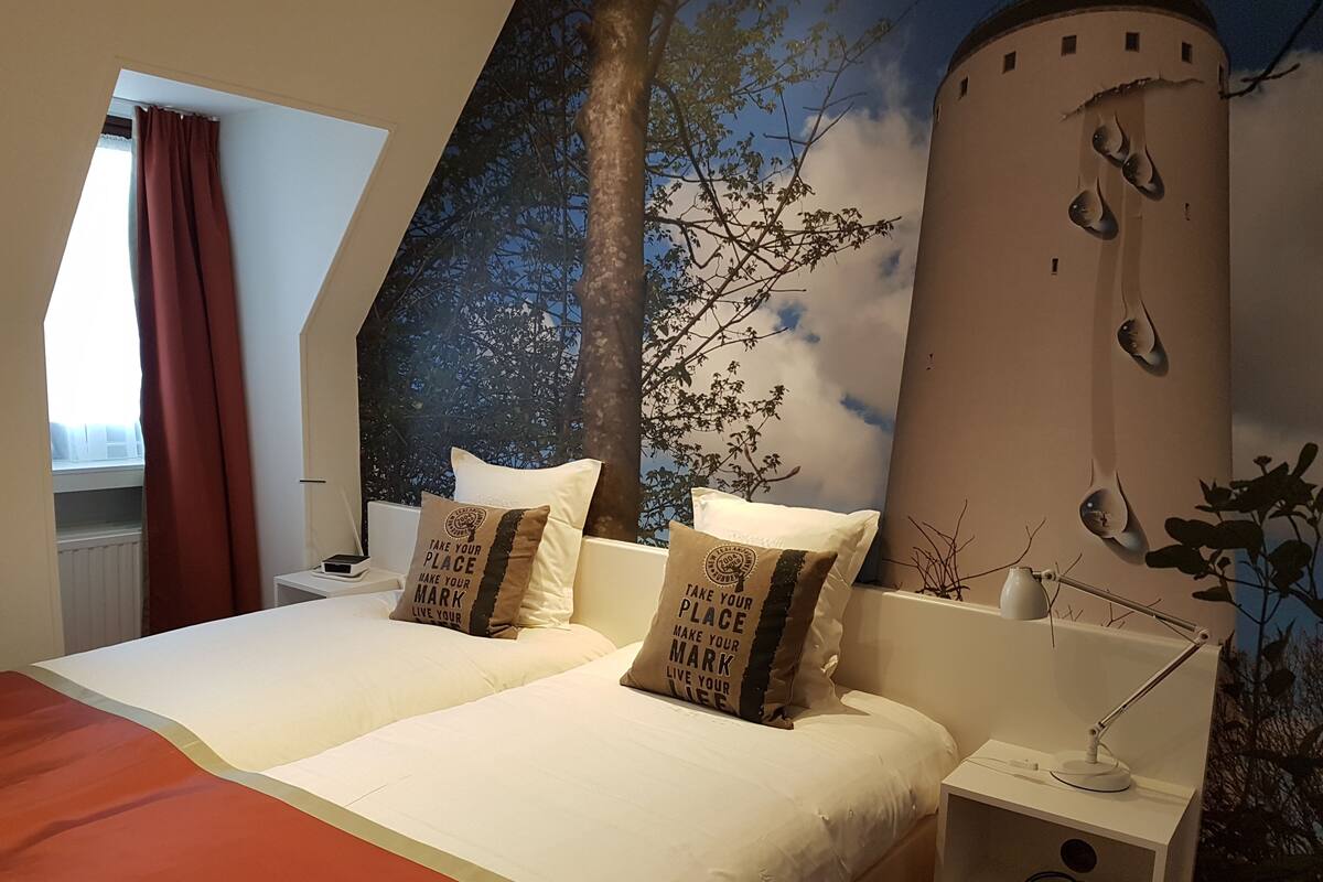 Zweibettzimmer | Hochwertige Bettwaren, Minibar, Zimmersafe, Schreibtisch