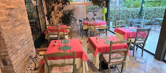Auberge Les Arômes