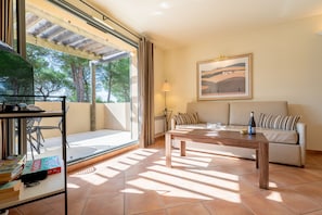 Appartement 3 pièces - 6 personnes | ห้องนั่งเล่น | ทีวีจอแบน