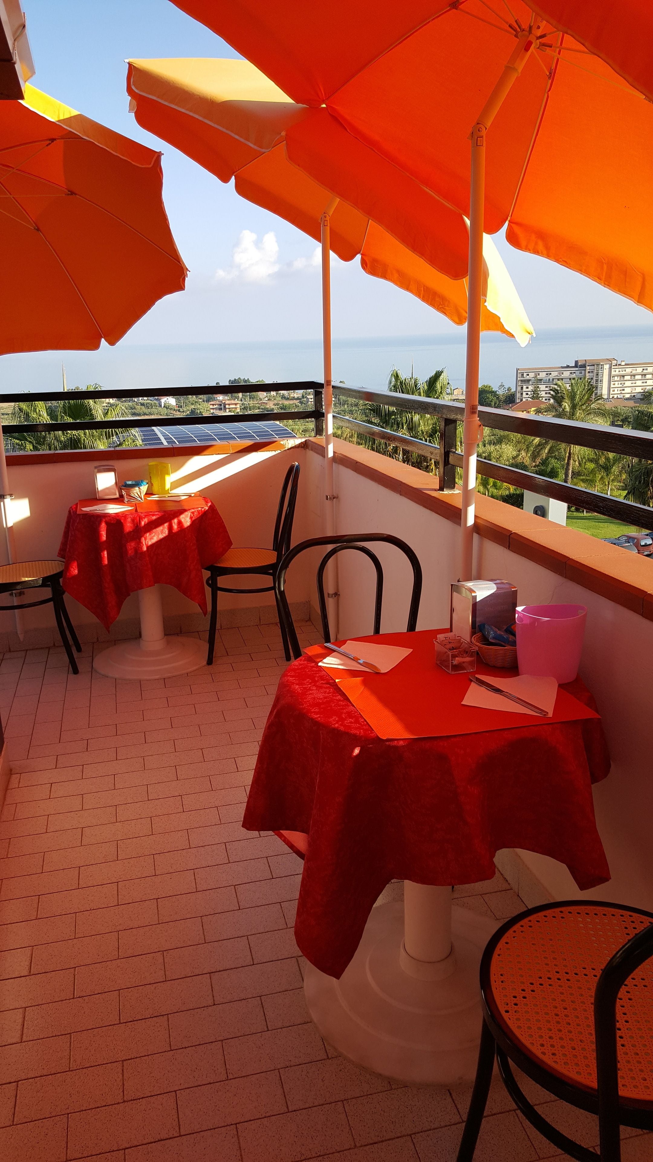 Tägliches inbegriffenes Frühstücksbuffet