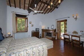 1 bedroom, rollaway beds, free WiFi, bed sheets
