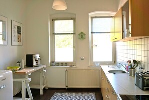 Uklassifisert bilde, 4 av 9, knapp