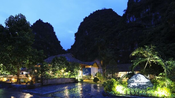 Front of property - evening/night - Ninh Binh Retreat (Tay Hoa Lu)