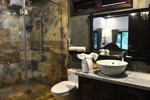Ducha, cabezal de ducha tipo lluvia, artículos de tocador gratuitos