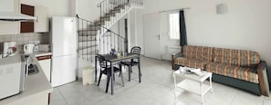 Apartment, 1 Bedroom | Living area - Résidence Tamaris 2 (Lecci)