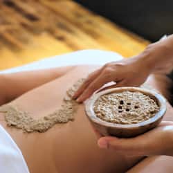 Couples treatment room(s), sauna, hot tub, steam room, body treatments